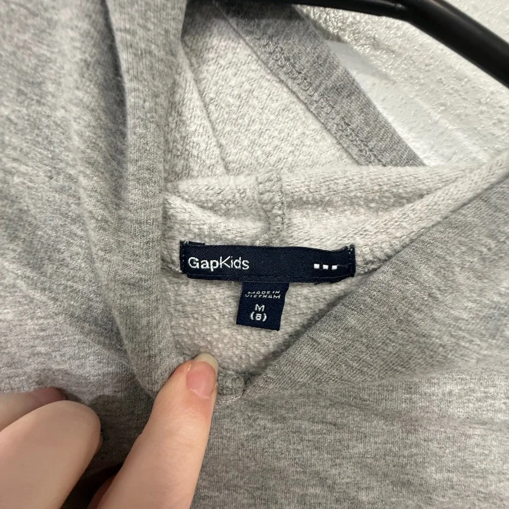 Gap‎ Kids Grey Pullover Hoodie Sweatshirt Lavender Logo Size M 8